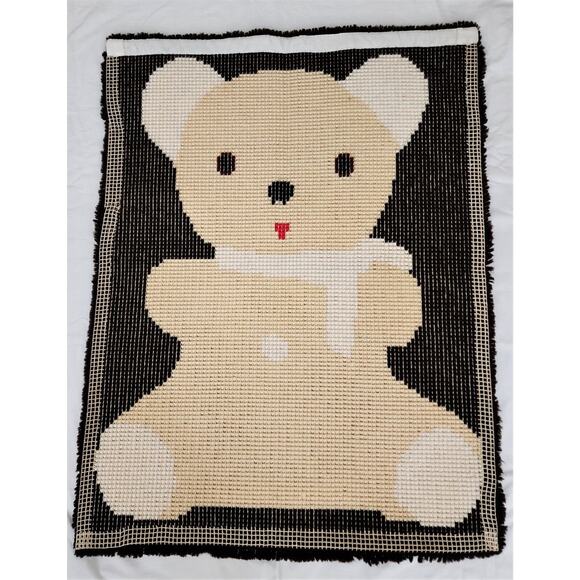 RUG/WALL HANGING-Latch Hook-Teddy Bear-Black Tan-34"X26" - Picture 5 of 9